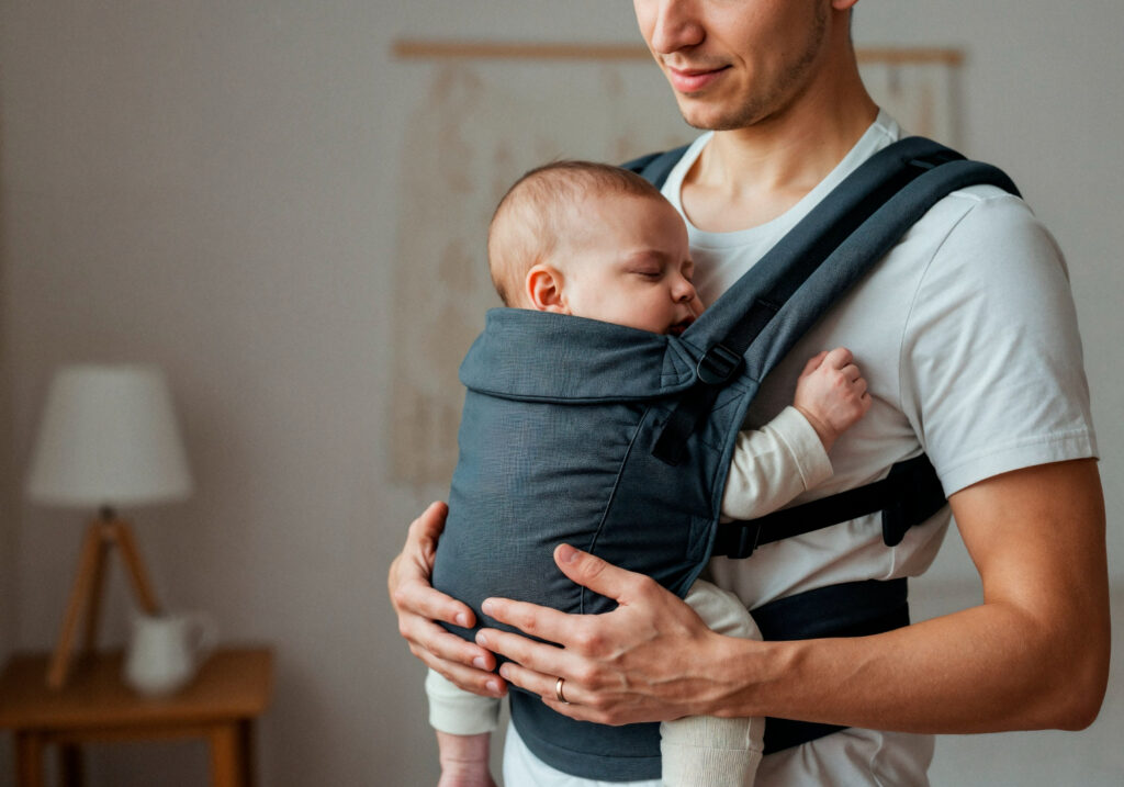 Os Melhores Cangurus para Bebê: Conforto e Praticidade para Pais Modernos 1 2151983859