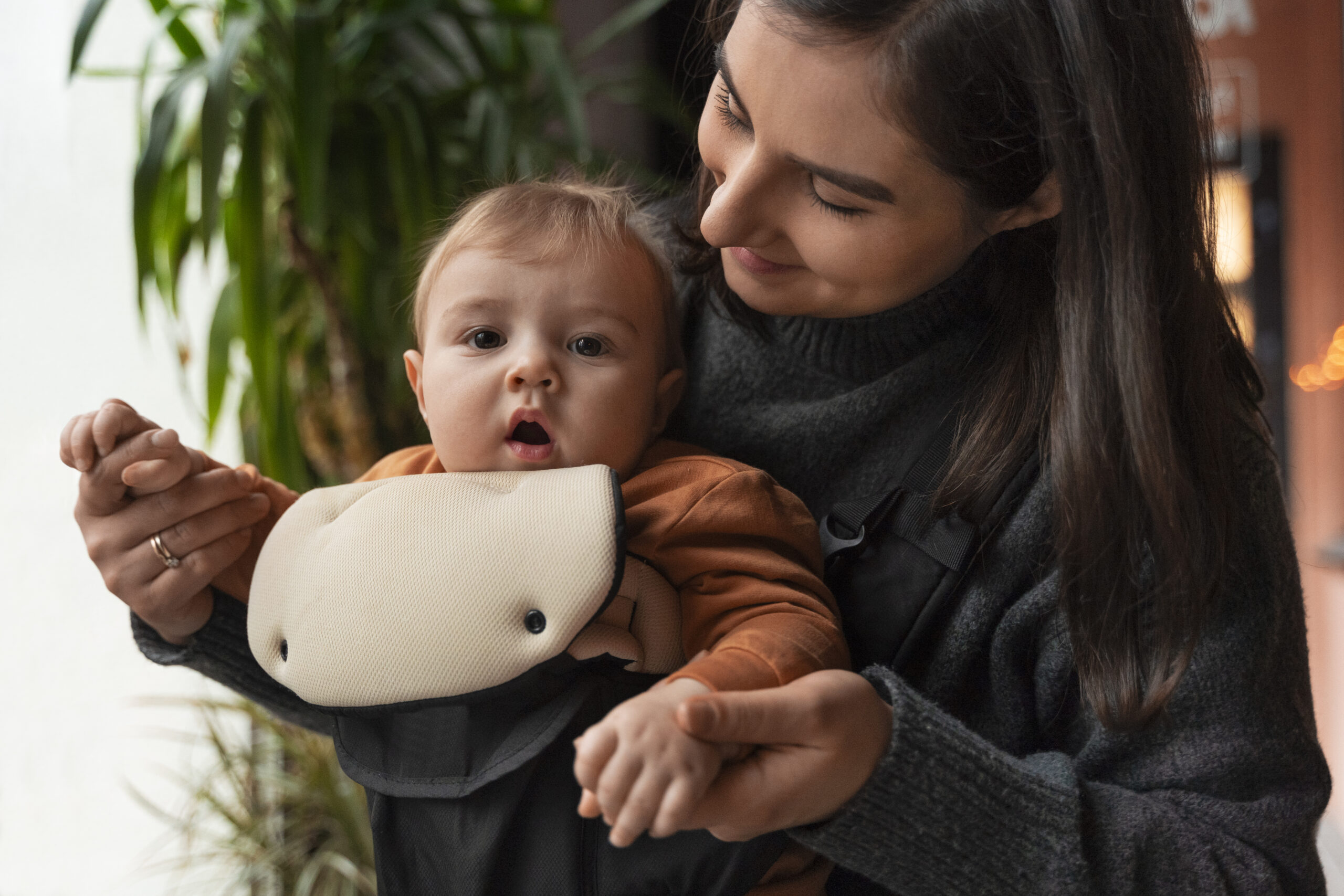 Cangurus para Bebê: Conforto e Praticidade para Pais Modernos