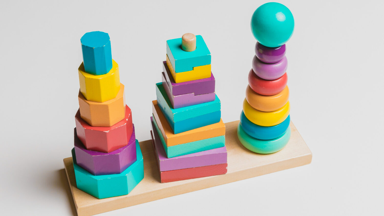 5 Brinquedos Educativos que Estimulam o Desenvolvimento Infantil aos 2 Anos 7 2148144864 edited
