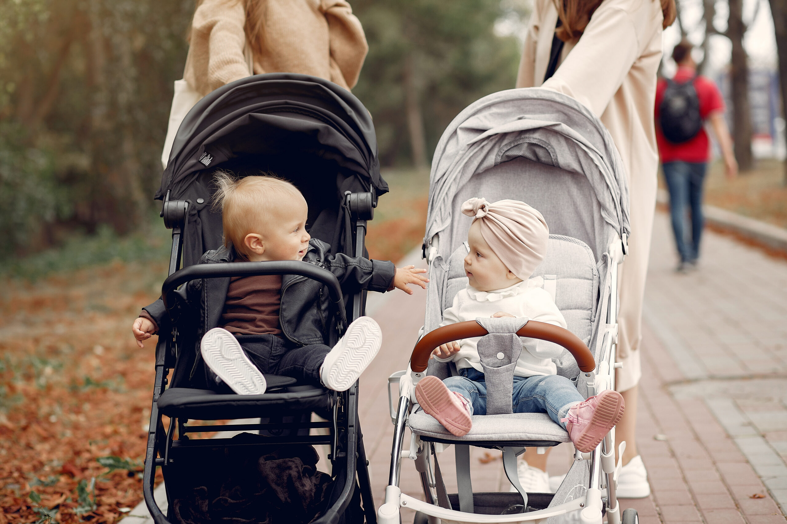 Mothers with children. Women use the carriages.